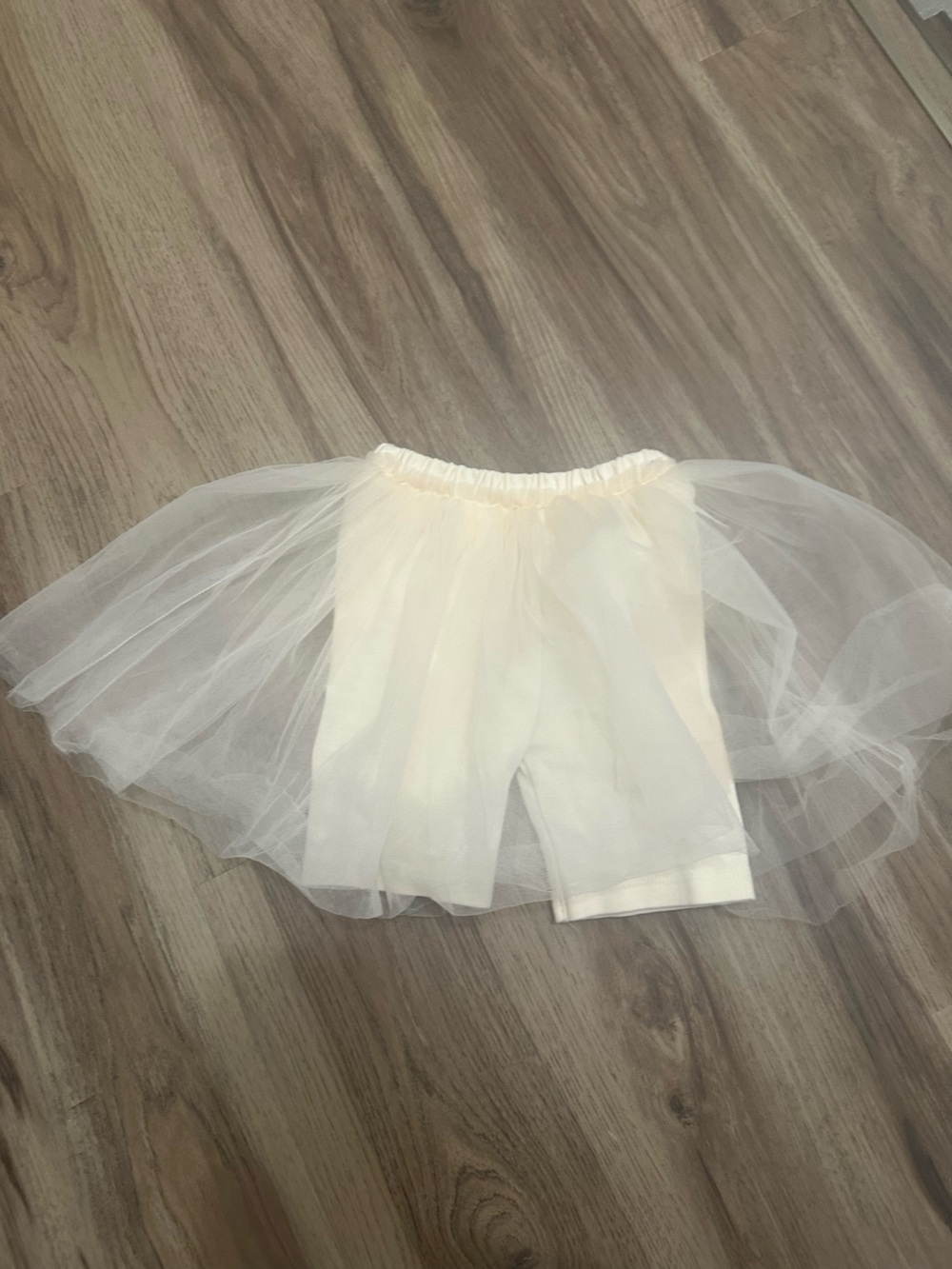 Zara Short Tull Skirt